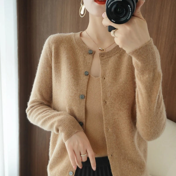 Women's Sweater Hot Selling Round Neck Long Sleeve Basic Coat Women's Cardigan Jacket 100% Wool Knitted Top Pullover