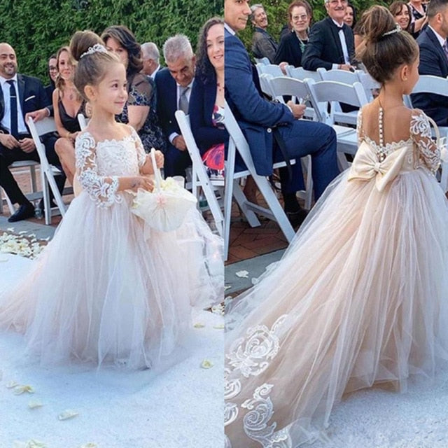 Classic Flower Girl Dress With Bow Lace Appliques Long Sleeve For Wedding Birthday Ball Gown First Holy Communion Dress