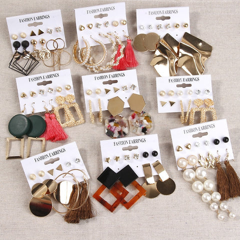 Women Acrylic Pearl Earring Set