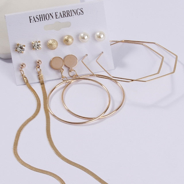 Women Acrylic Pearl Earring Set